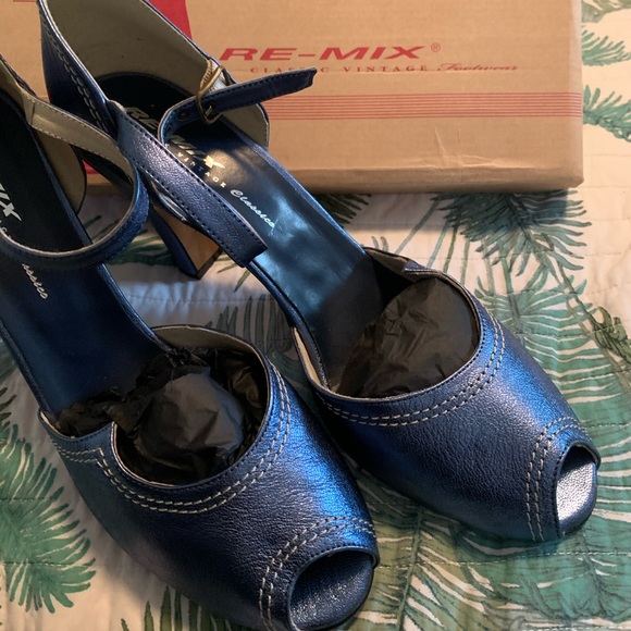Re-mix Vintage Size 11 Blue Heels Retro Pinup - Picture 9 of 16